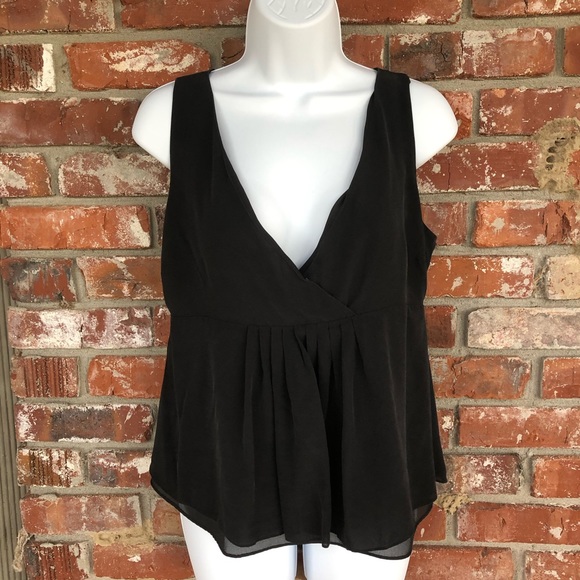 Kenneth Cole Tops - Kenneth Cole sleeveless black blouse size 8